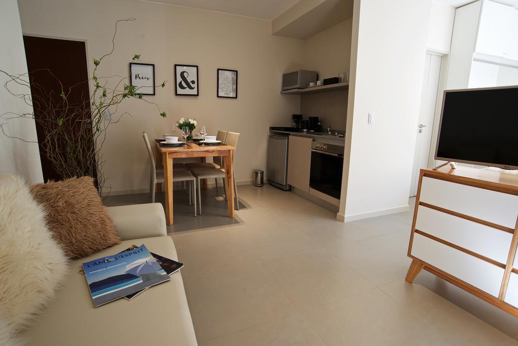 Bonjour My Vera Apartment บัวโนสไอเรส ภายนอก รูปภาพ